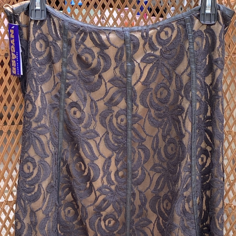 Peter Nygard Lace Skirt Size 16